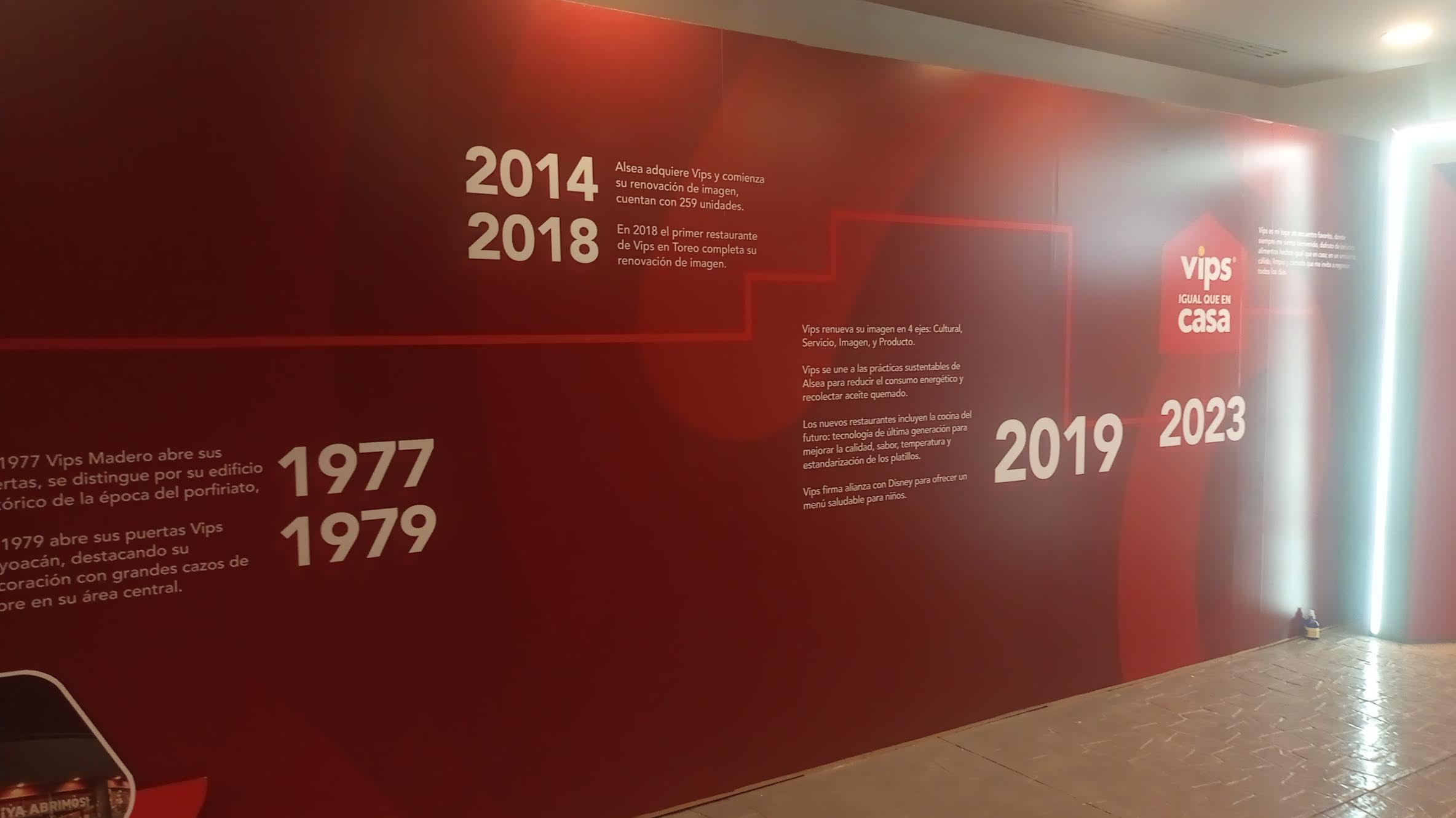 Somos Rotulación CDMX. Brindamos servicio de rotulación de autos, logotipos en vinil y señalética. Damos atención inmediata.